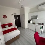 Istanberry - Scarlet Istanbul