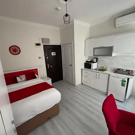 Istanberry - Scarlet Istambul